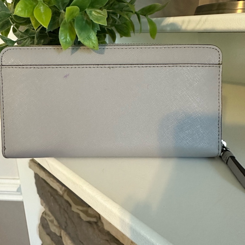 Kate Spade Cameron gray Saffiano leather wallet - Picture 2 of 8